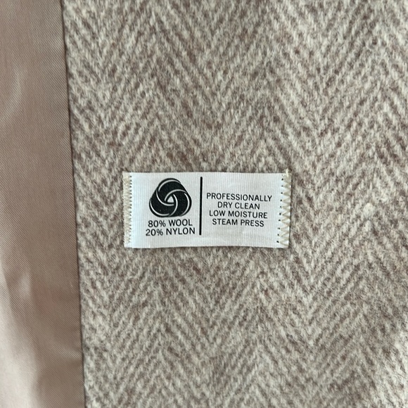 Vintage Wool Coat - Ms. Freddi - Picture 6 of 9